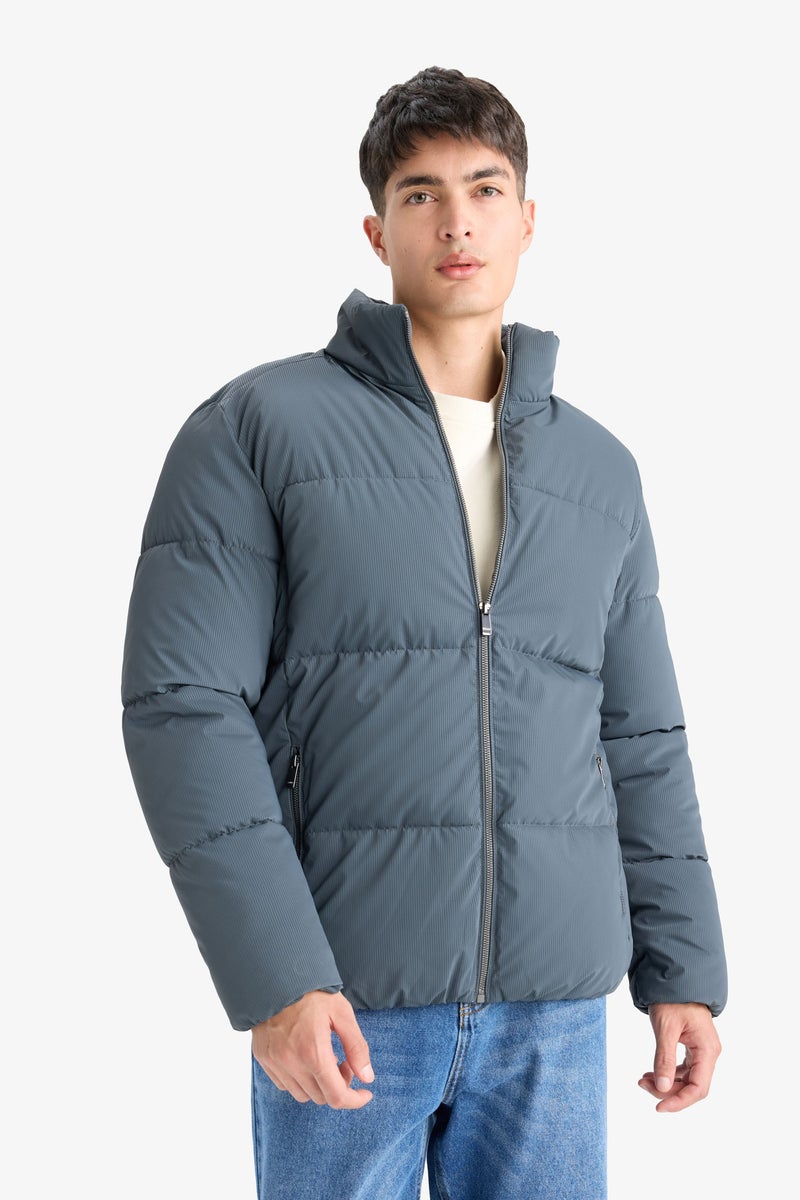 ديفاكتو جاكيت بامب شتوي قصة عادية بياقة عالية مبطن - Image 3